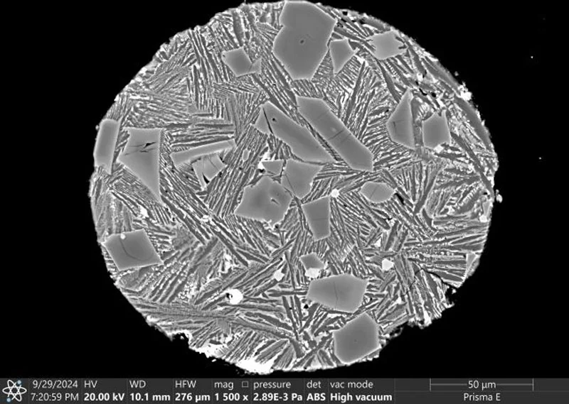  Оливин в образцах 