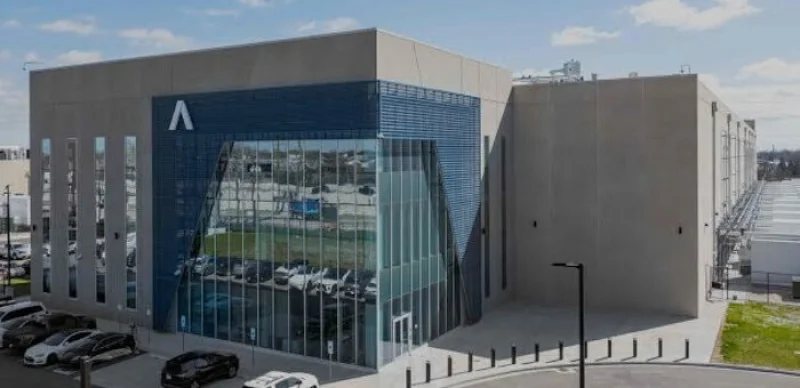 Ключевые игроки ИТ-индустрии ведут борьбу за гиганта дата-центров: сделка на $40 млрд с участием Microsoft и Nvidia