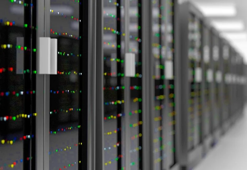 Амбициозный американский ЦОД в ОАЭ: проект застрял на старте