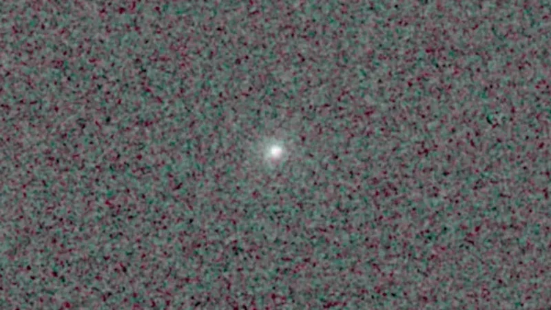 Межзвёздная комета 3I/ATLAS вышла из-за Солнца: как и когда её увидеть