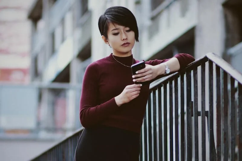 Роскомнадзор объяснил, почему заблокировал WhatsApp и Telegram на юге России