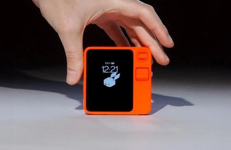 Создатель провального гаджета для программистов задерживает зарплаты, кормя команду обещаниями