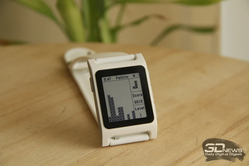  Тетрис на Pebble 2 Duo 