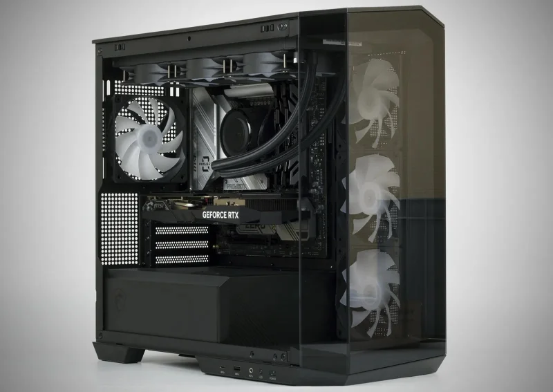  Компьютер месяца — итоги 2025 года 