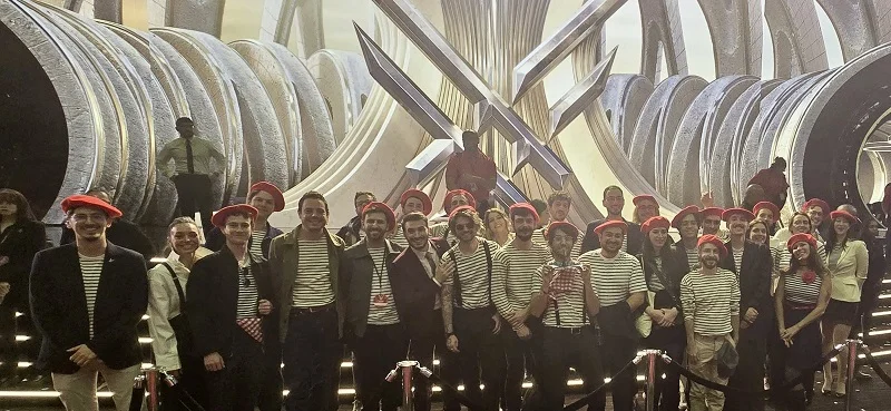  Команда Sandfall Interactive на сцене The Game Awards 2025 (источник изображения: Sandfall Interactive) 