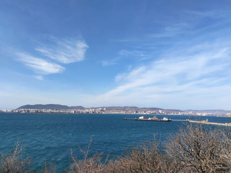 realme C85 Pro: тест на прочность. Выживет ли он под водой и на морозе?