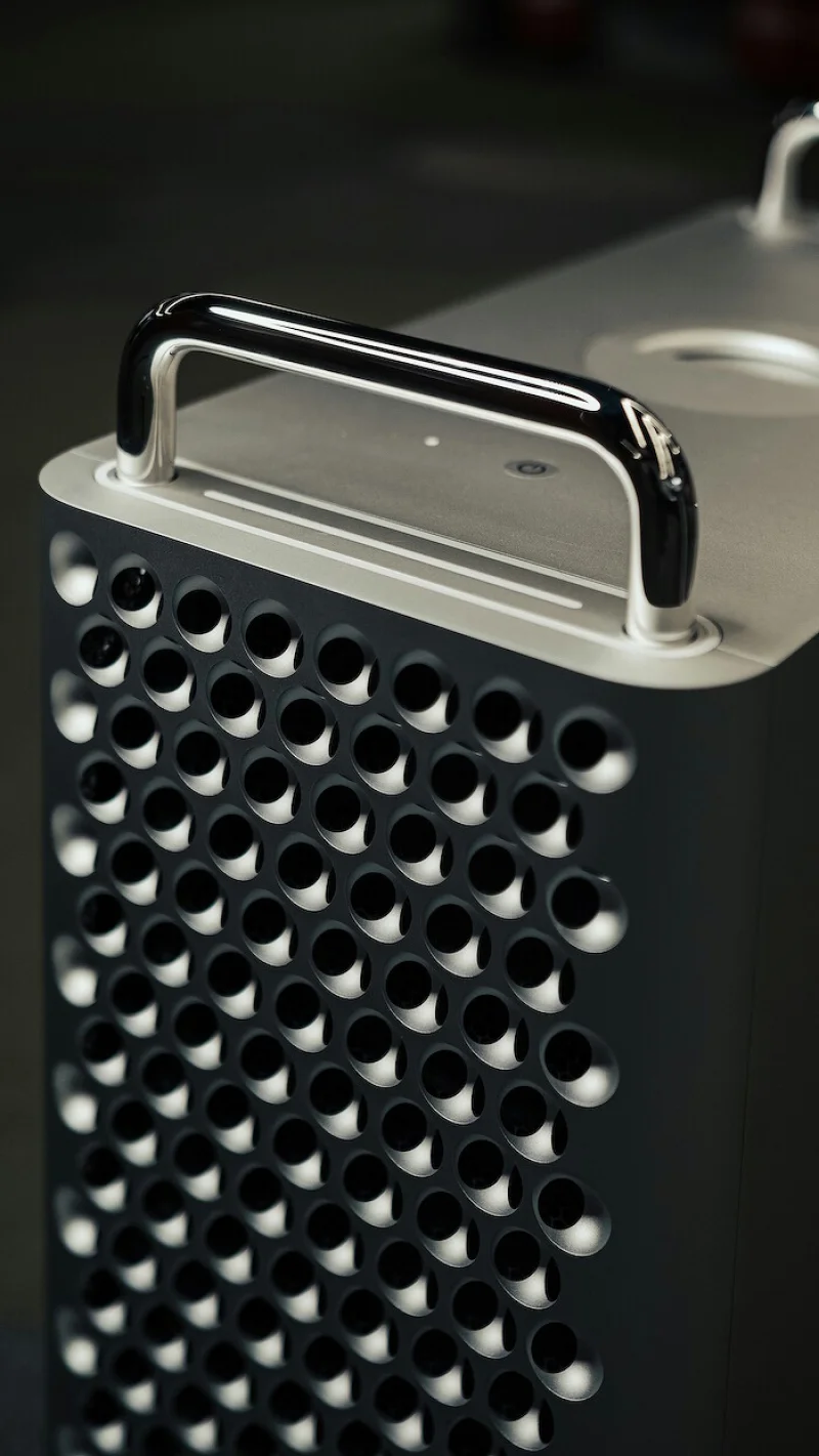 mac-pro-cheese-grate.jpg