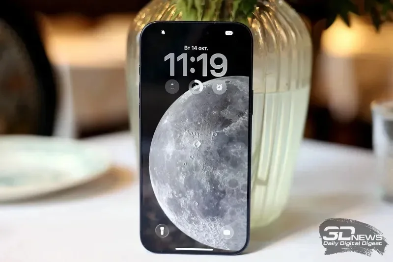 Apple заявила о рекордных продажах iPhone 17: что пошло не так с поставками